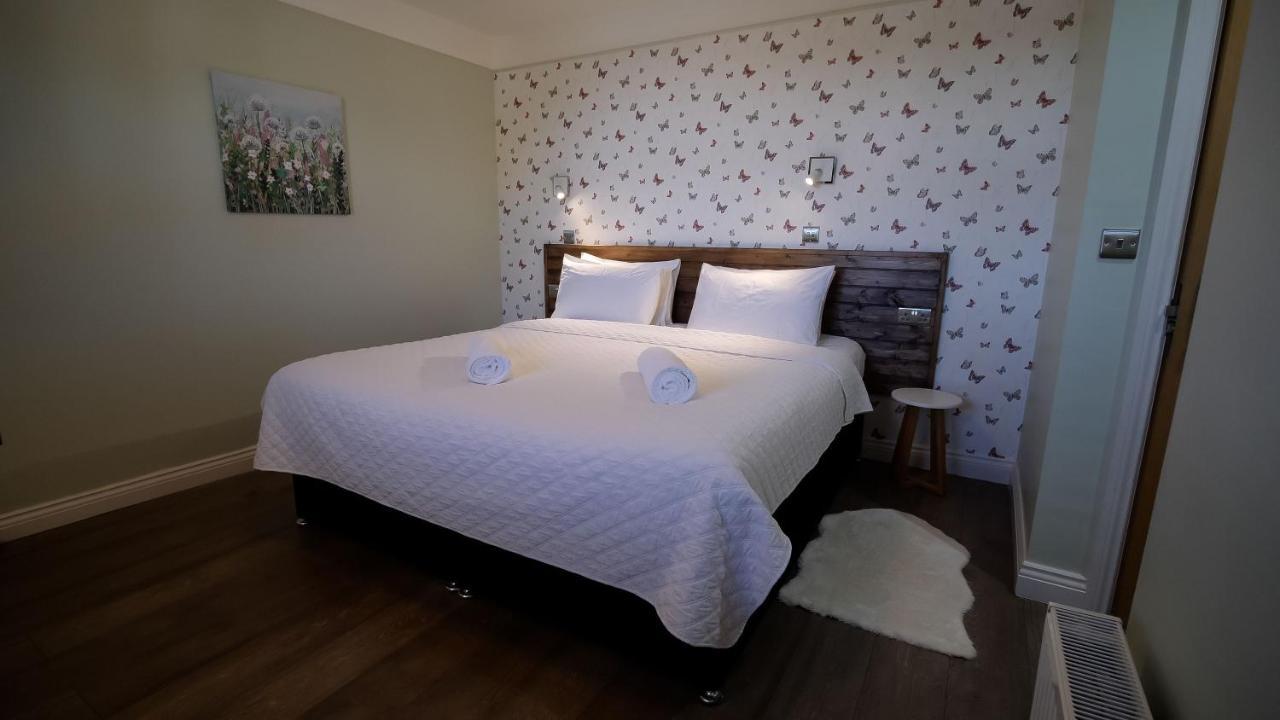 Отель Thomas Wright House Byers Green Экстерьер фото